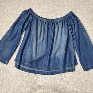 NWOT Cloth & Stone Off The Shoulder Chambray Blouse Size M